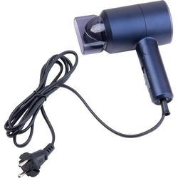 Kompakt hajszárító utazáshoz