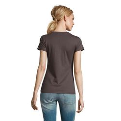 D9-S11502-DG-BACK-PEOPLE